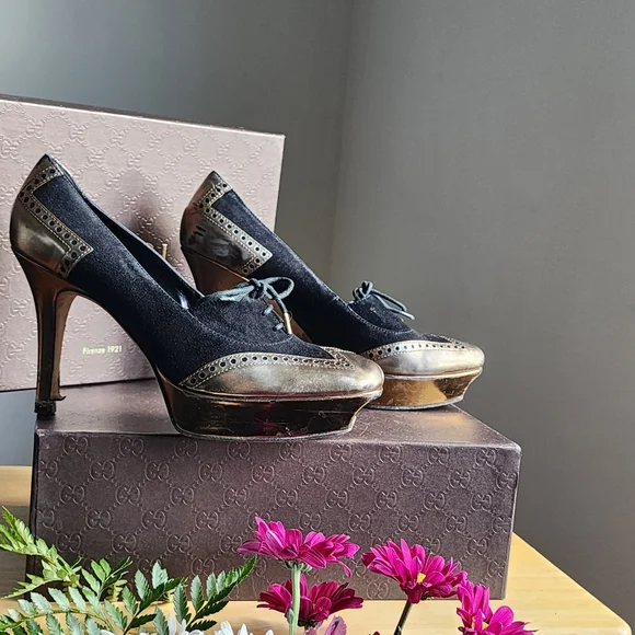 Gucci Heels - Picture 13 of 16